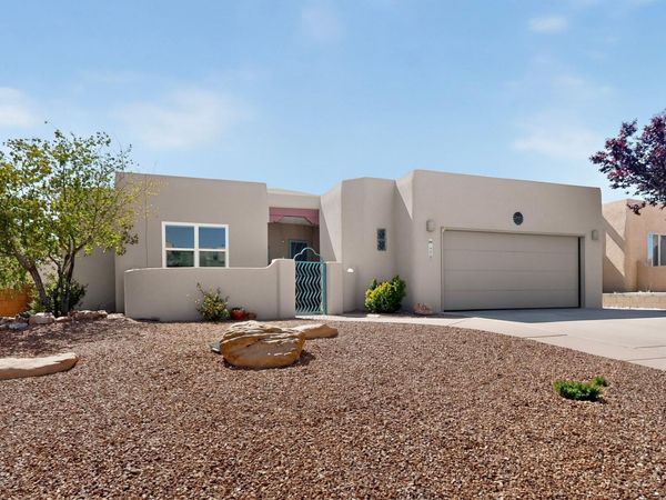 1370 Tiffany Lane SE, Rio Rancho, NM 87124