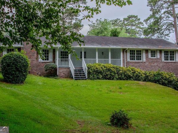 2016 Gibralter Way, Conyers, GA 30012