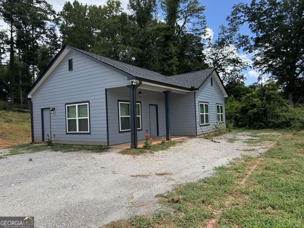 1555 W Poplar Street, Griffin, GA 30224