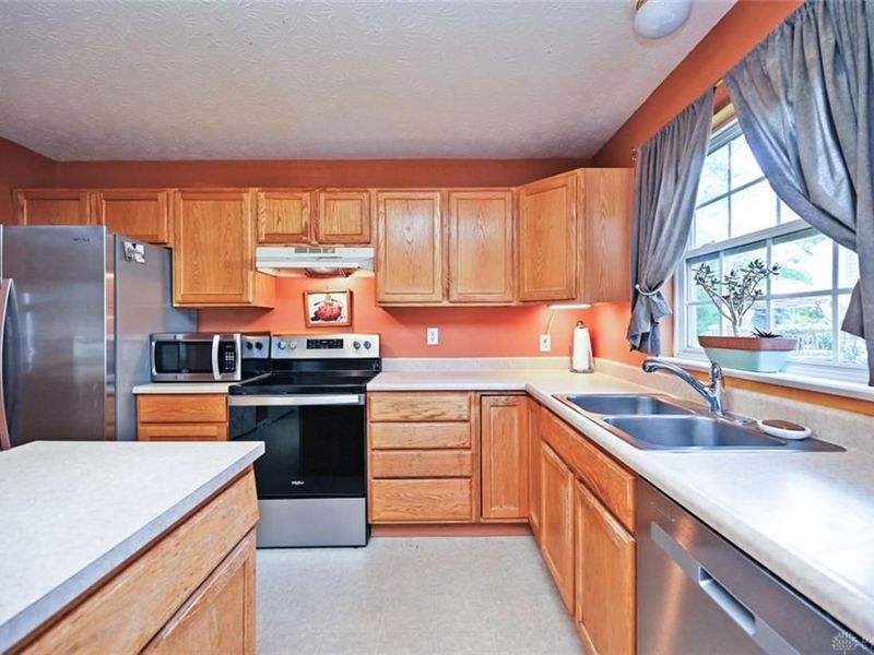 1543 Doddington Road, Kettering, OH 45409 Photo 13