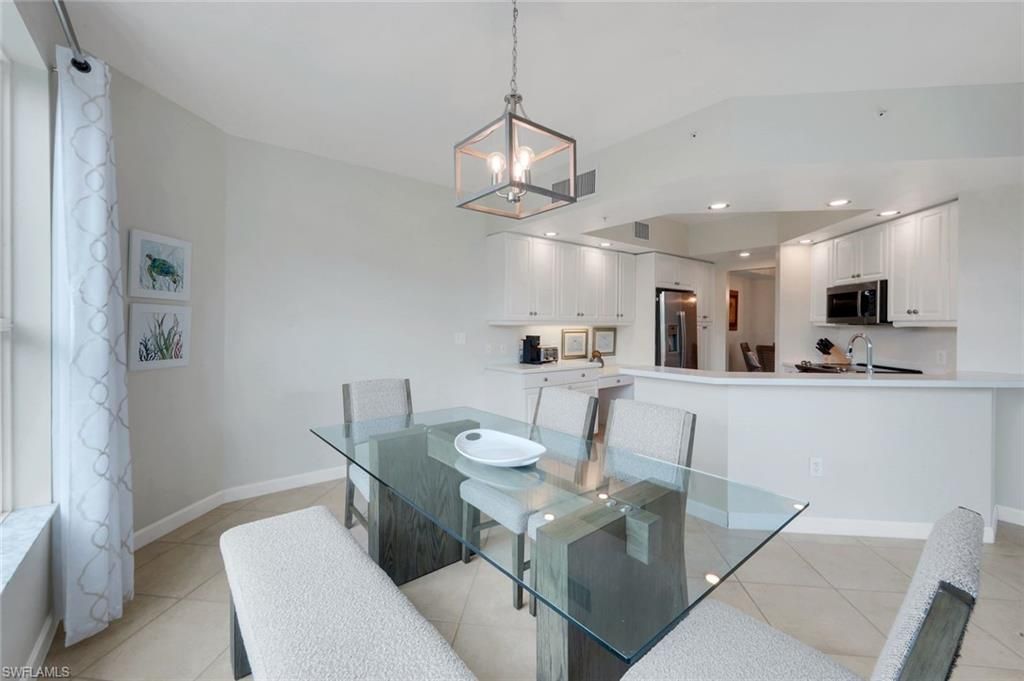 300 Dunes Blvd, Unit 203, Naples, FL 34110 Photo