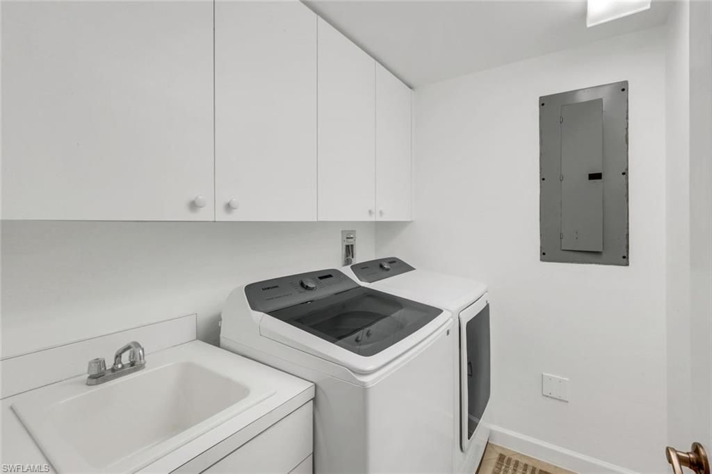 300 Dunes Blvd, Unit 203, Naples, FL 34110 Photo
