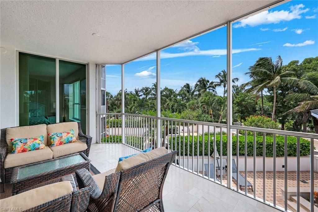 300 Dunes Blvd, Unit 203, Naples, FL 34110 Photo