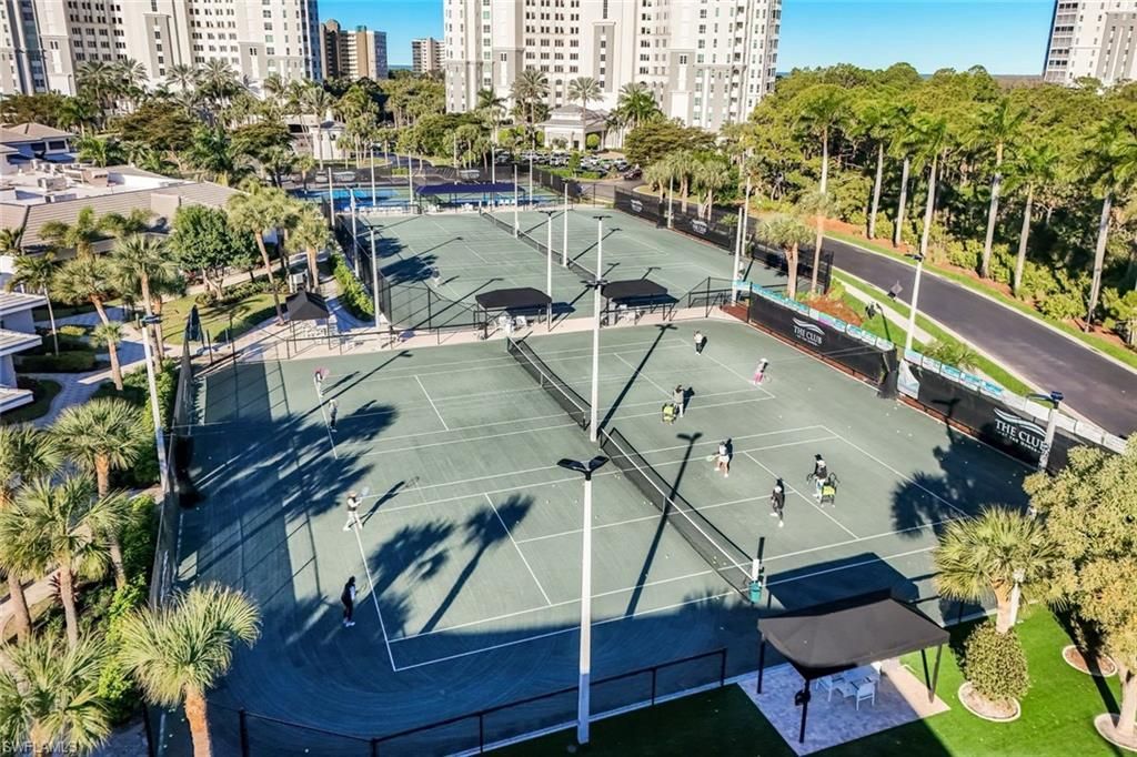 300 Dunes Blvd, Unit 203, Naples, FL 34110 Photo
