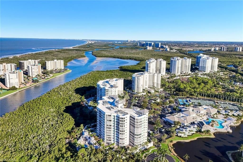 300 Dunes Blvd, Unit 203, Naples, FL 34110 Photo