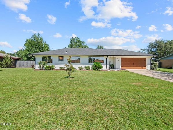 4018 Valencia Court, Panama City, FL 32405