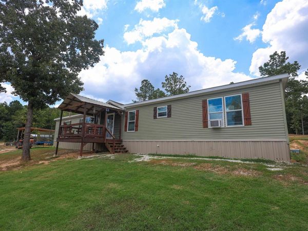 28 Mason , Amity, AR 71921