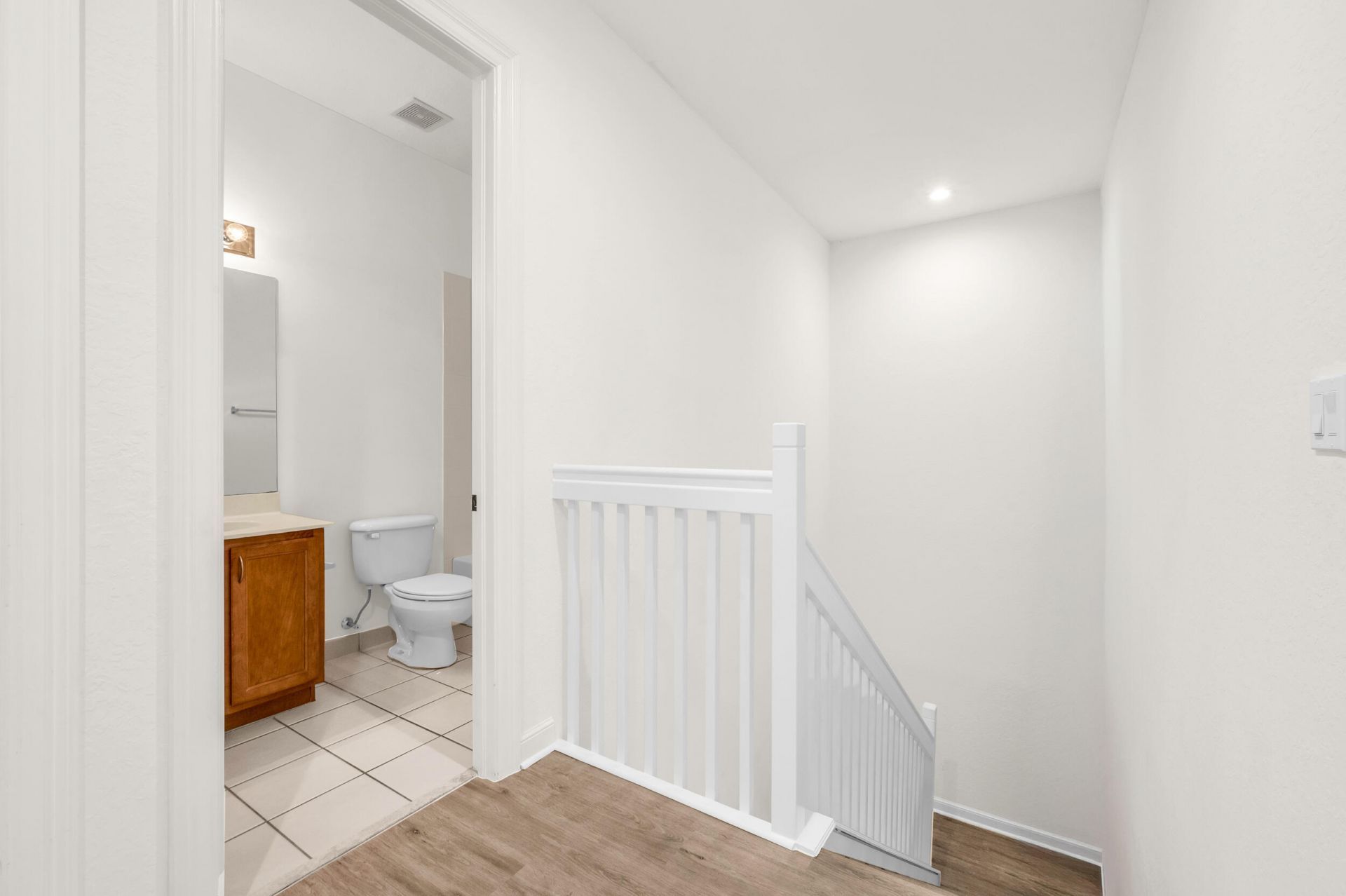650 Pacific Grove Drive, Unit 5, West Palm Beach, FL 33401 Photo
