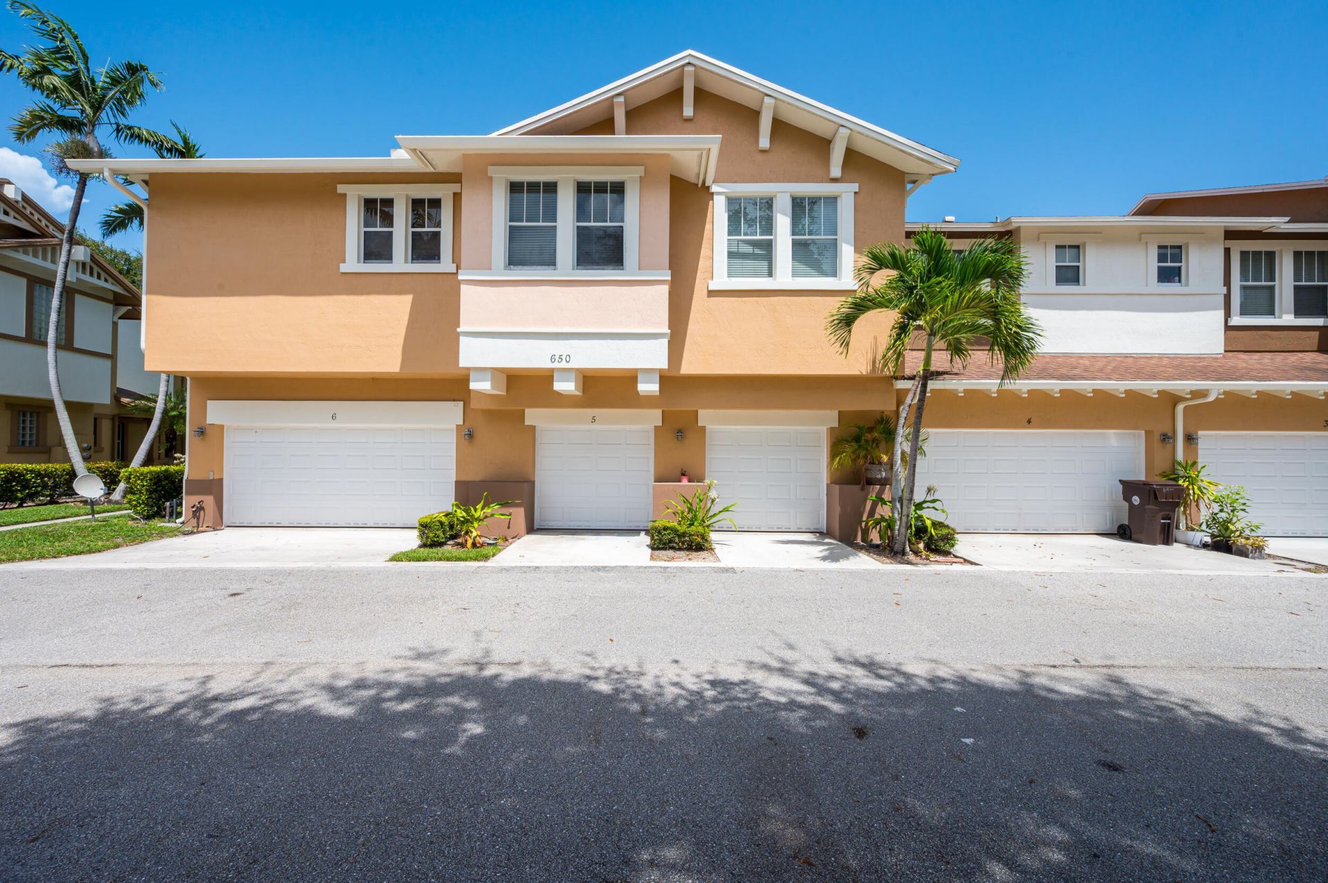 650 Pacific Grove Drive, Unit 5, West Palm Beach, FL 33401 Photo