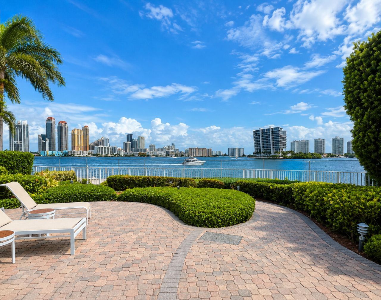 3600 Mystic Pointe Drive, Unit 608, Aventura, FL 33180 Photo