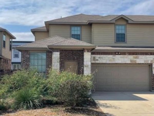 118 Creekside Villa DR , Kyle, TX 78640