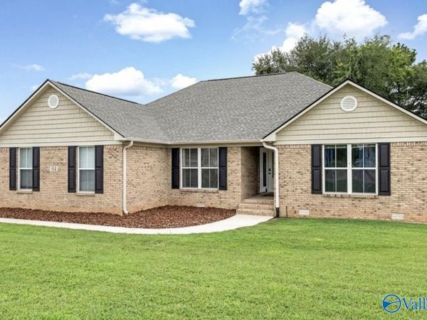 112 Shallowhill Road, Huntsville, AL 35811
