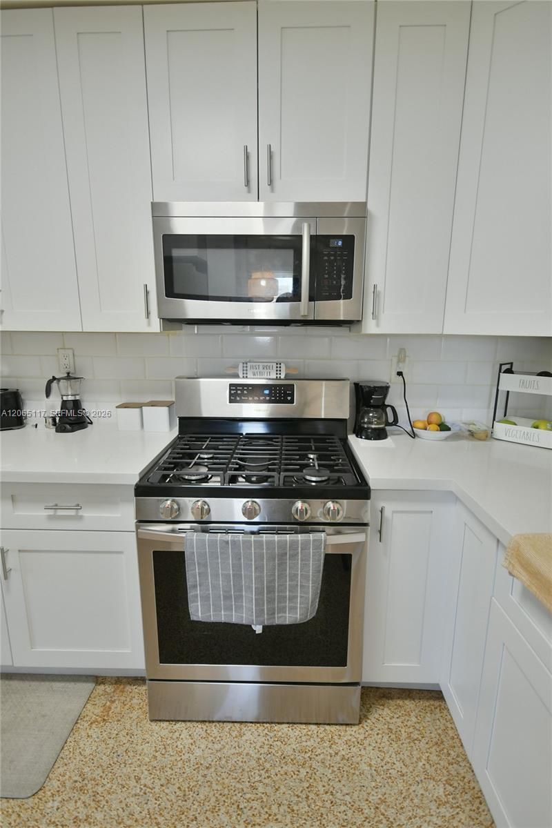 8350 SW 12th Ter, Miami, FL 33144 Photo