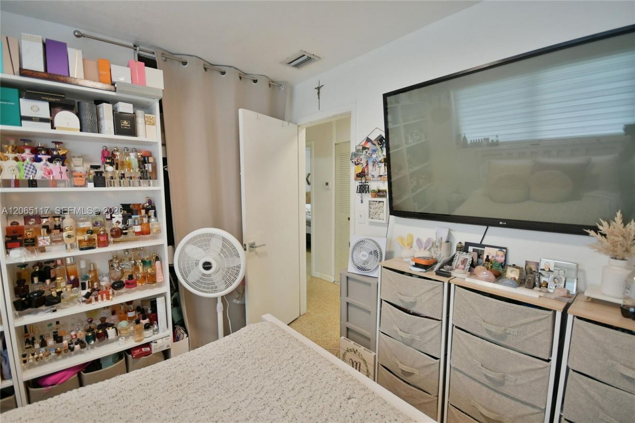 8350 SW 12th Ter, Miami, FL 33144 Photo