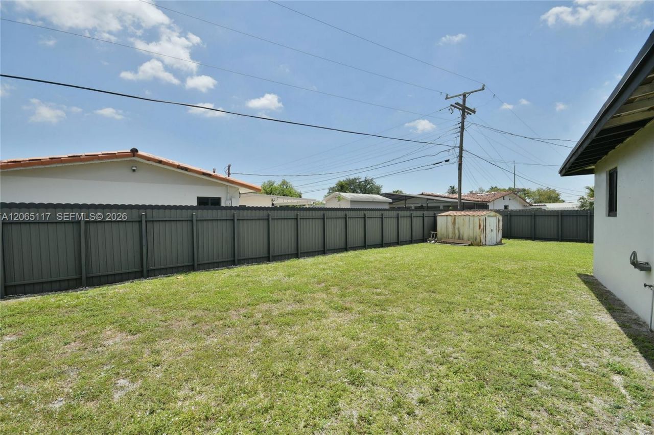 8350 SW 12th Ter, Miami, FL 33144 Photo
