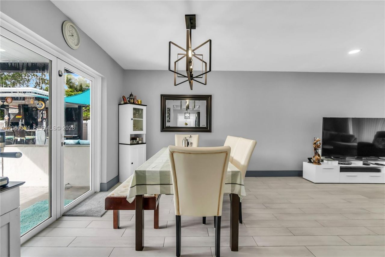 22330 SW 65th Ave, Boca Raton, FL 33428 Photo