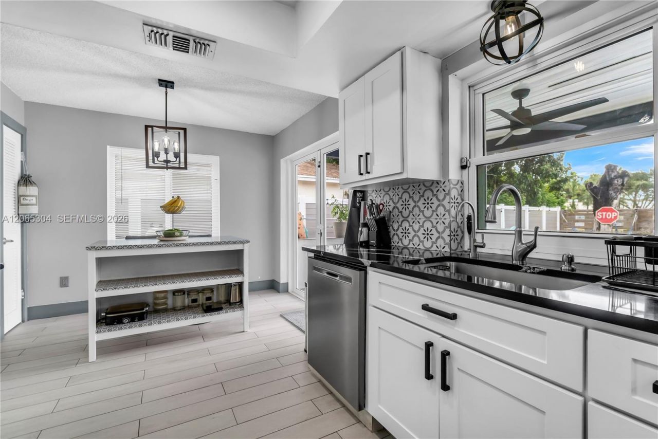 22330 SW 65th Ave, Boca Raton, FL 33428 Photo