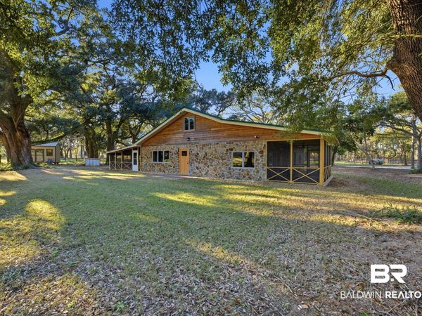 27522 Burkhardt Dr, Elberta, AL 36530