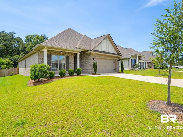 774 Dunker Ave, Fairhope, AL 36532