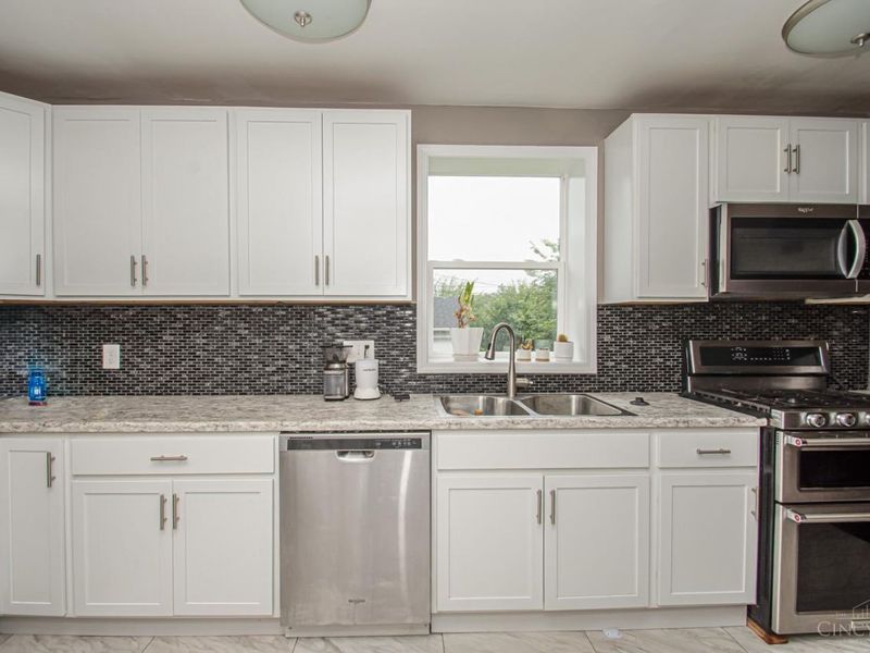 563 East Drive, Kettering, OH 45419 Photo 8