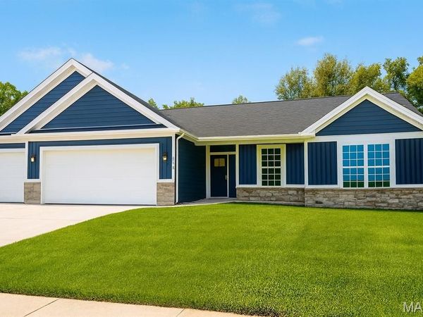 134 Fiddler's Close Road , Washington, MO 63090