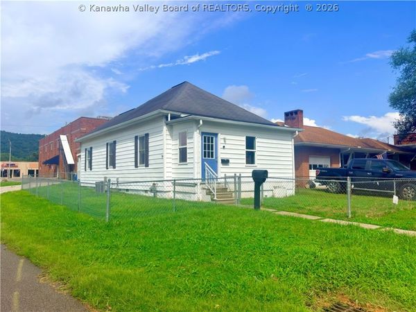 4102 Venable Avenue, Charleston, WV 25304