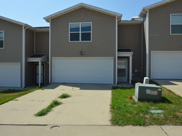 3063 Brunskill Road, Dubuque, IA 52003