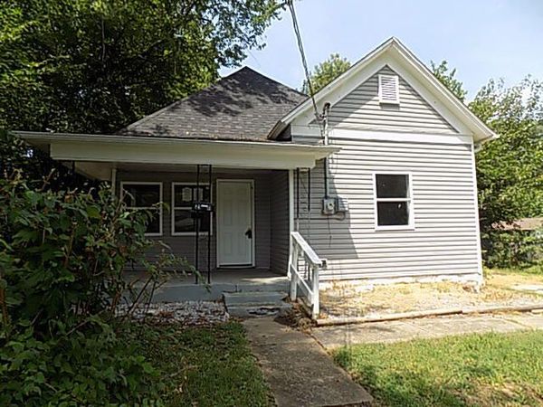 2111 N Newton Avenue , Springfield, MO 65803