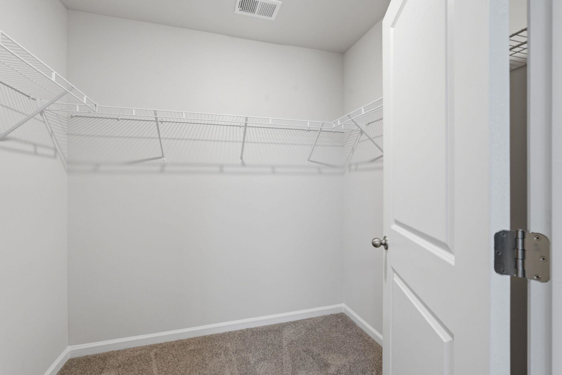 276 Country Grove Way Photo 30