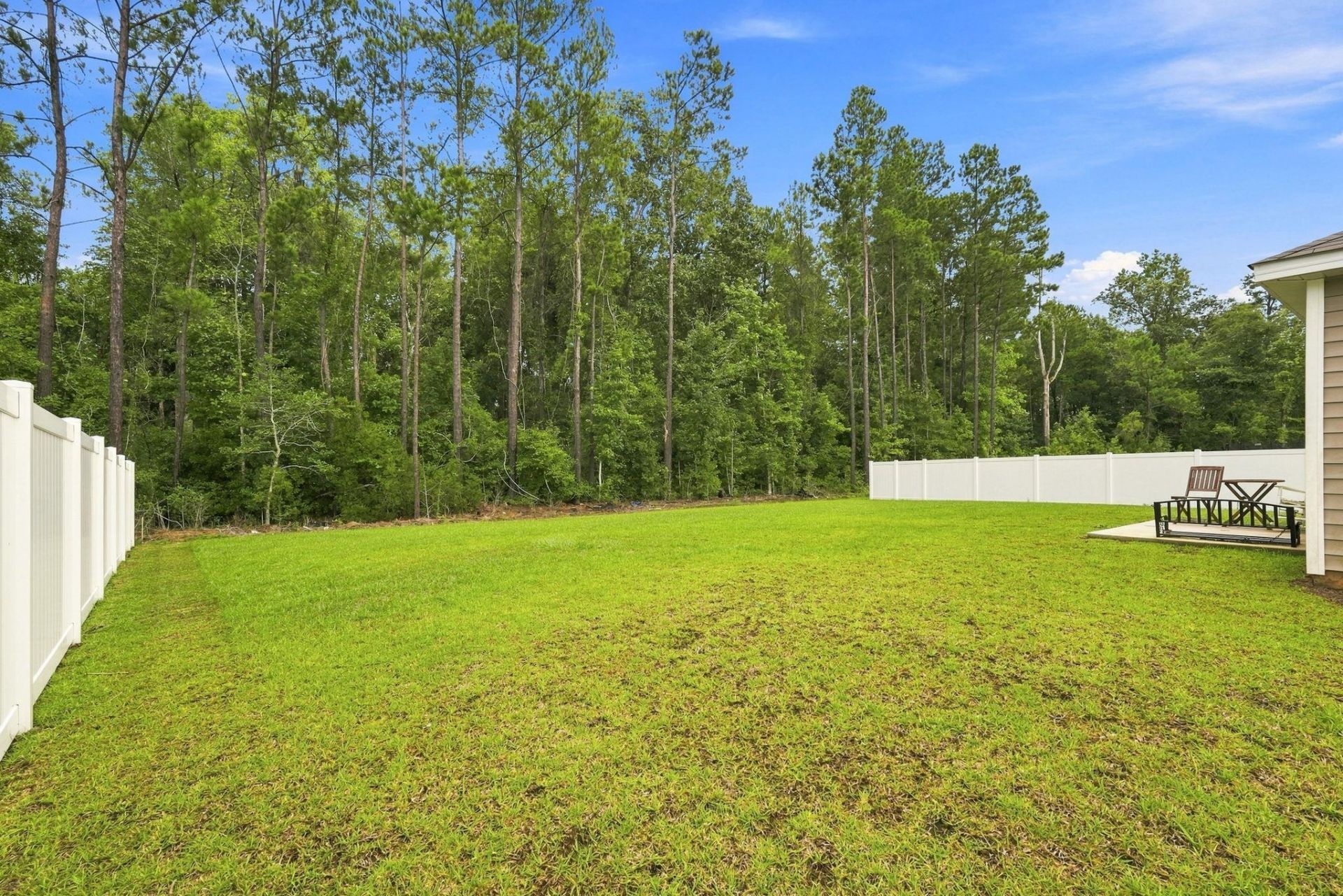 276 Country Grove Way Photo 33