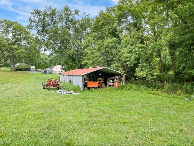 6737 Maplehurst Avenue SE, East Sparta, OH 44626 Photo 37