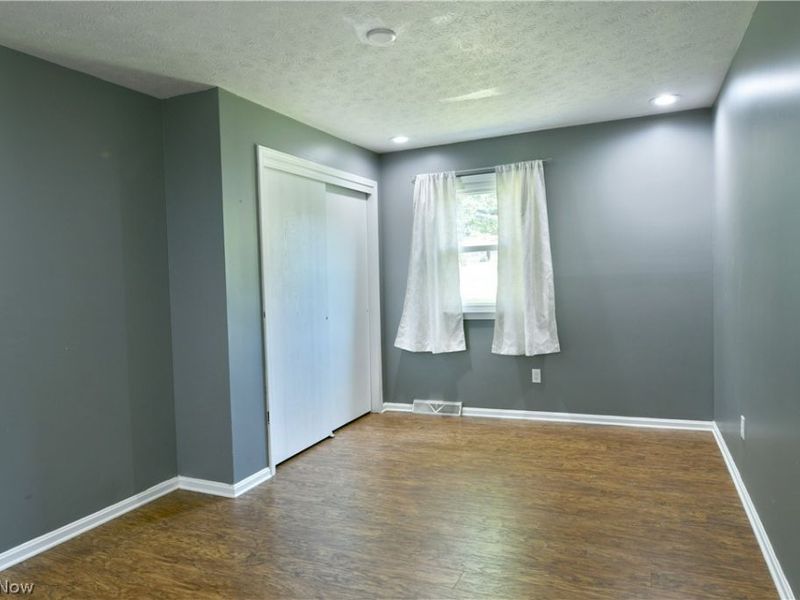 5794 Merwin Chase Road, Brookfield, OH 44403 Photo 20