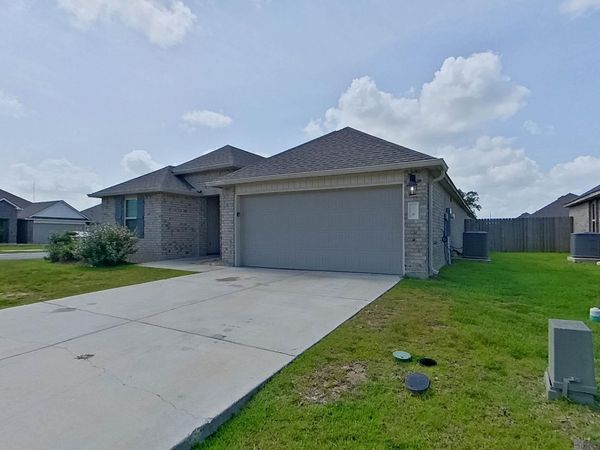 120 Orthello Court, Lafayette, LA 70507
