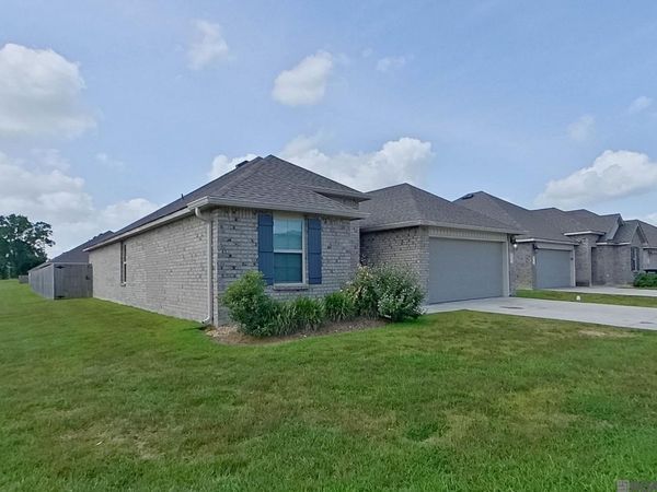 120 Orthello Court, Lafayette, LA 70507