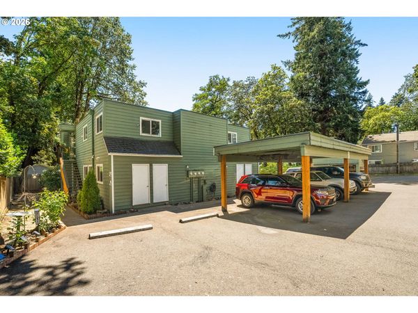 3930 LAKE GROVE AVE, Unit C1, Lake Oswego, OR 97035