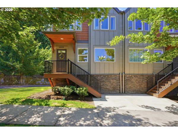 16855 CHAMPION WAY, Sandy, OR 97055