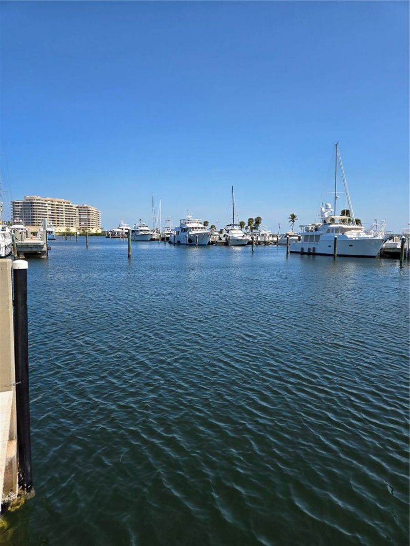 2800 Harbourside Drive, Unit D-16, Longboat Key, FL 34228 Photo
