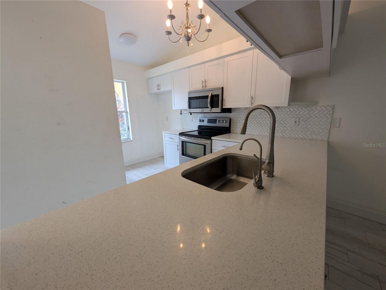 638 N Jefferson Avenue, Unit 15, Sarasota, FL 34237 Photo