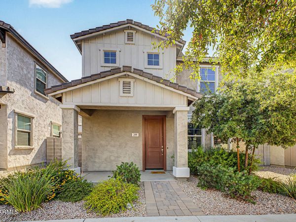 255 N 69TH Place, Mesa, AZ 85207