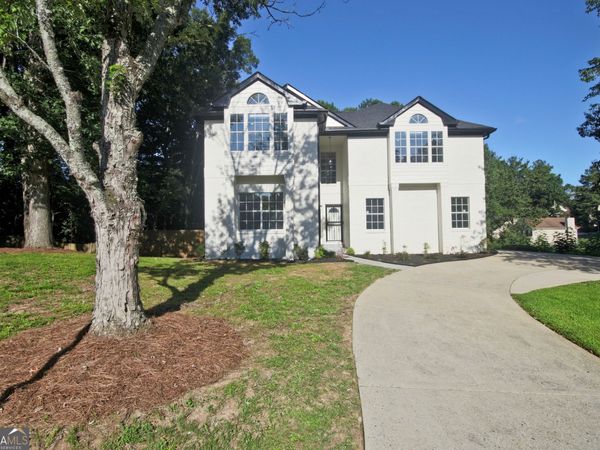 1089 Crooked Creek Road, Lithonia, GA 30058