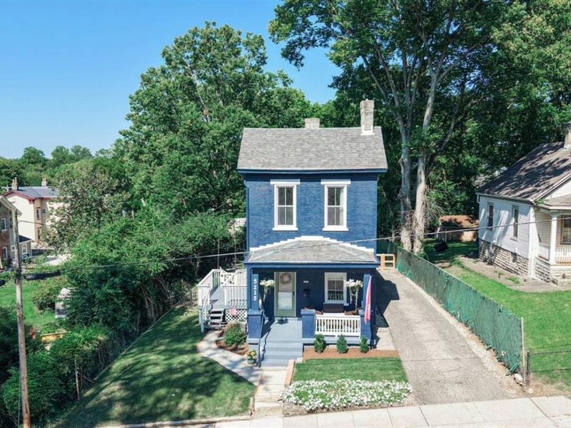 5215 Roanoke Street, Cincinnati, OH 45227 Photo 2