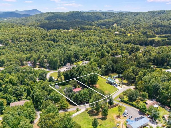 340 and 298 Apache Path , Marion, NC 28752
