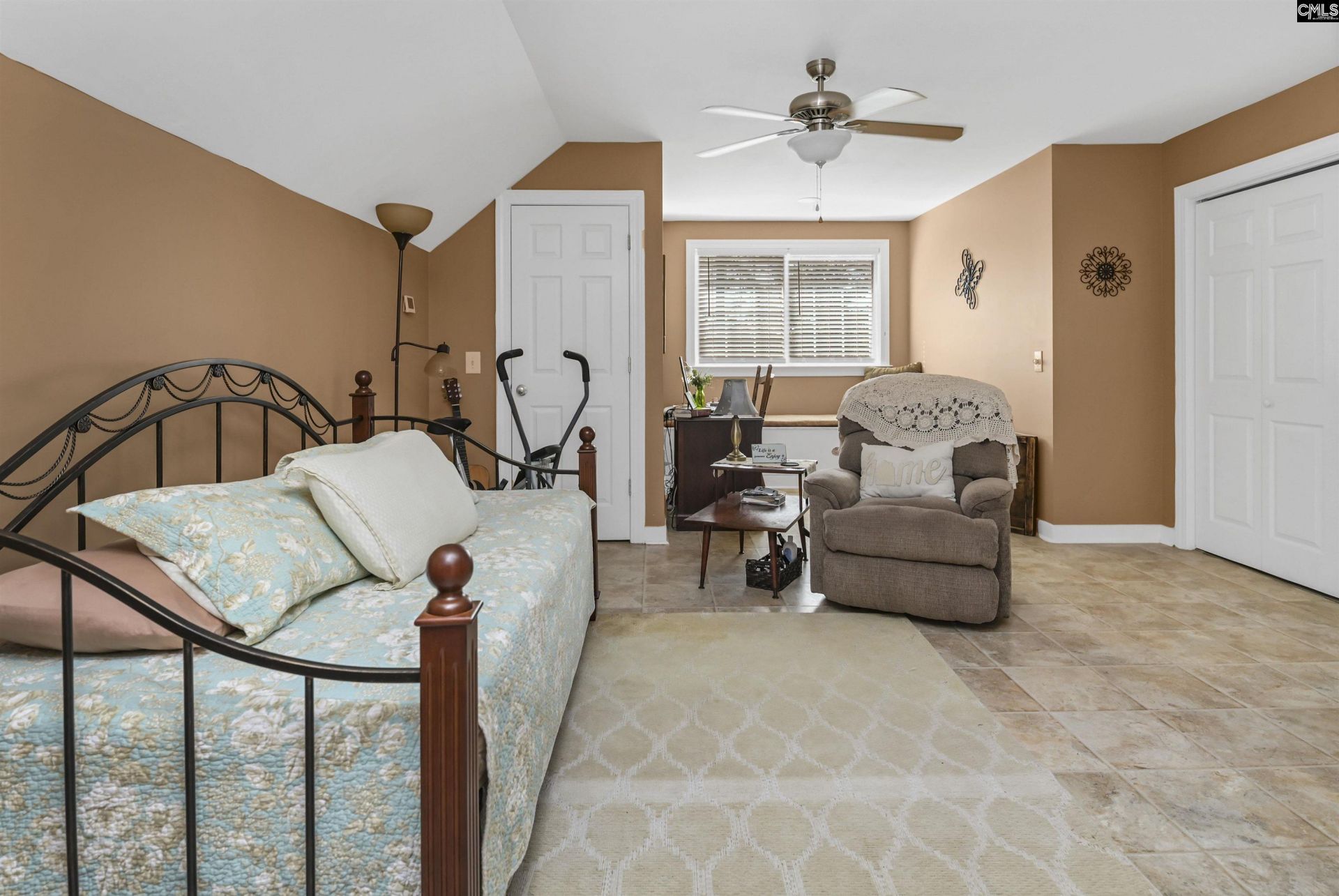 109 Manning Drive Photo 14