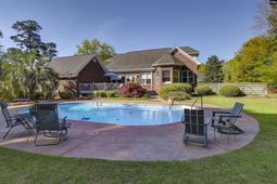 109 Manning Drive photo 4