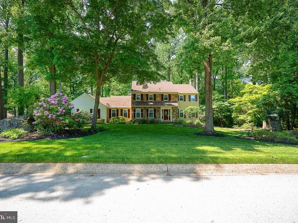 3303 GREENE COUNTRIE DRIVE, NEWTOWN SQUARE, PA 19073