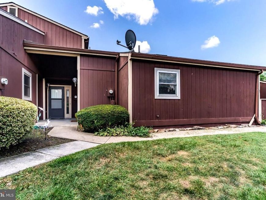 834 Lee Lane, Enola, PA 17025 Main Photo