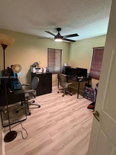 1092 SW 158th Ave , Pembroke Pines, FL 33027 Photo