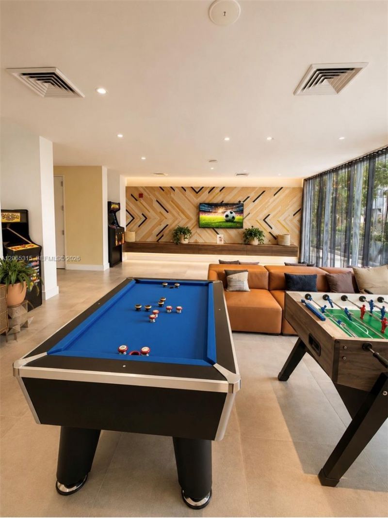 121 NE 34th St , Unit 904, Miami, FL 33137 Photo