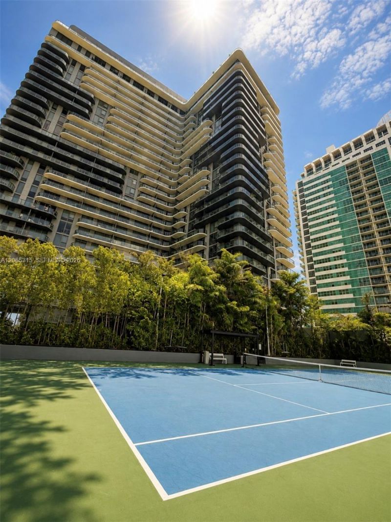 121 NE 34th St , Unit 904, Miami, FL 33137 Photo
