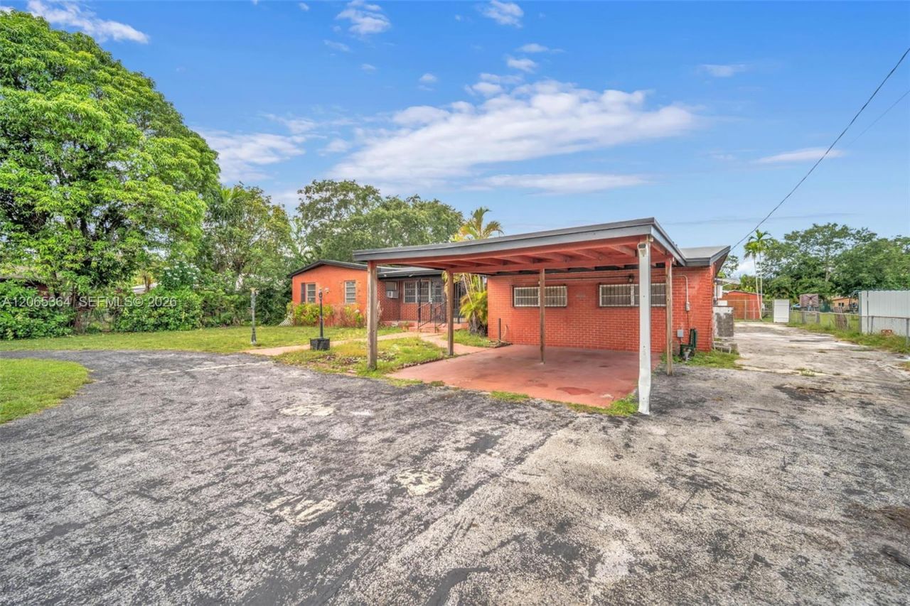 17520 NW 17th Ave, Miami Gardens, FL 33056 Photo